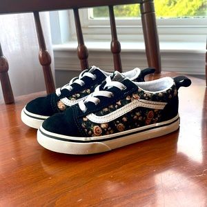 Toddler girls vans size 9